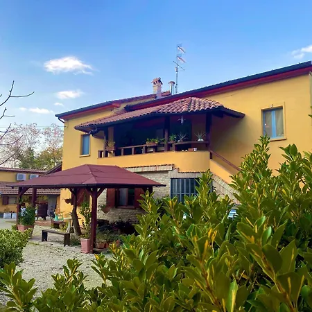 Tierra Cristiana Bed & Breakfast 3*