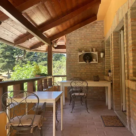 Tierra Cristiana Bed & Breakfast